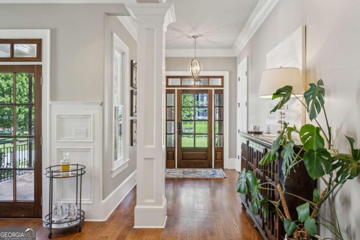 1589 Trentwood Place NE