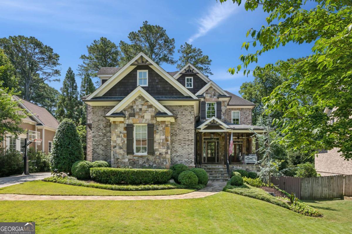 1589 Trentwood Place NE