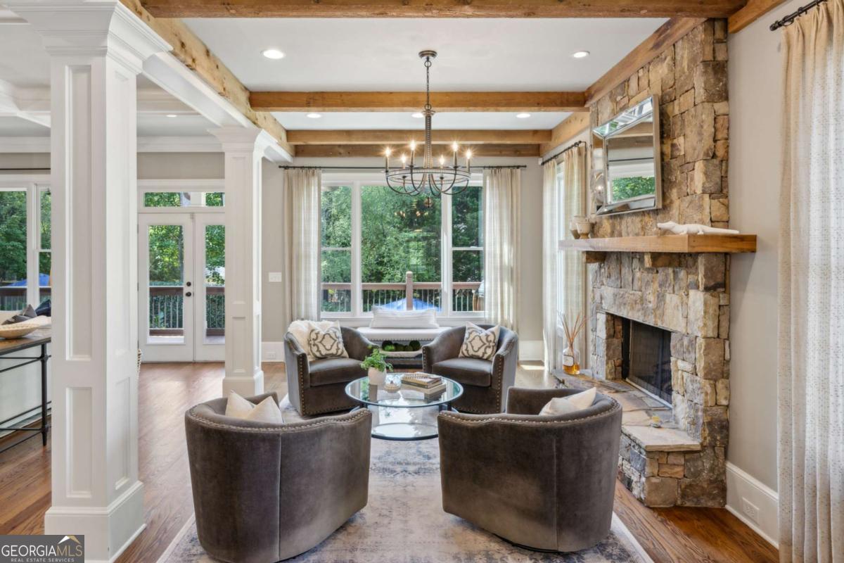 1589 Trentwood Place NE