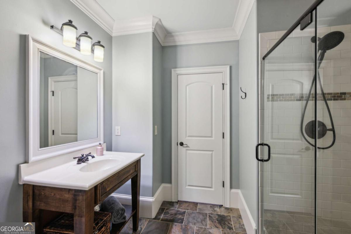 1589 Trentwood Place NE