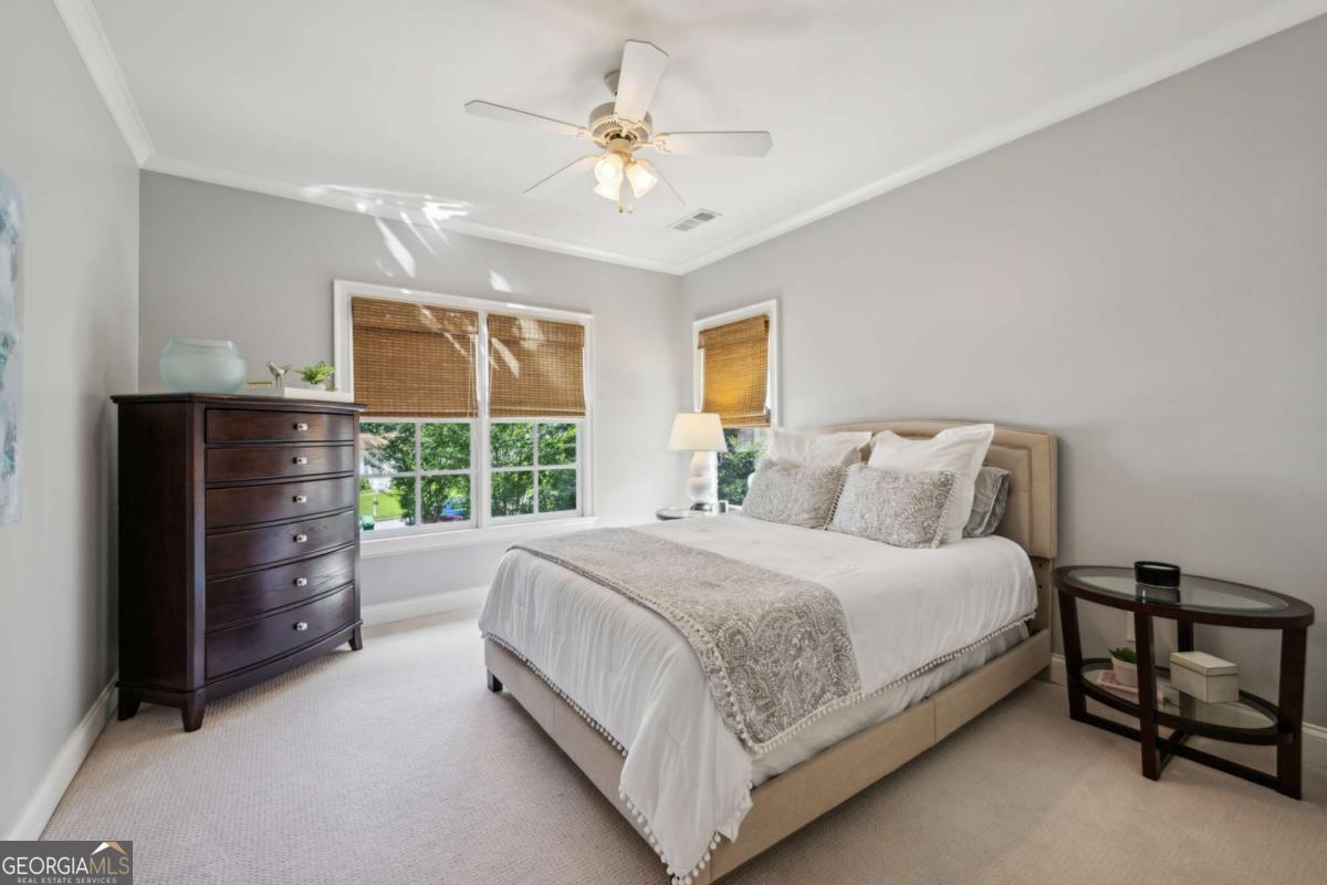 1589 Trentwood Place NE