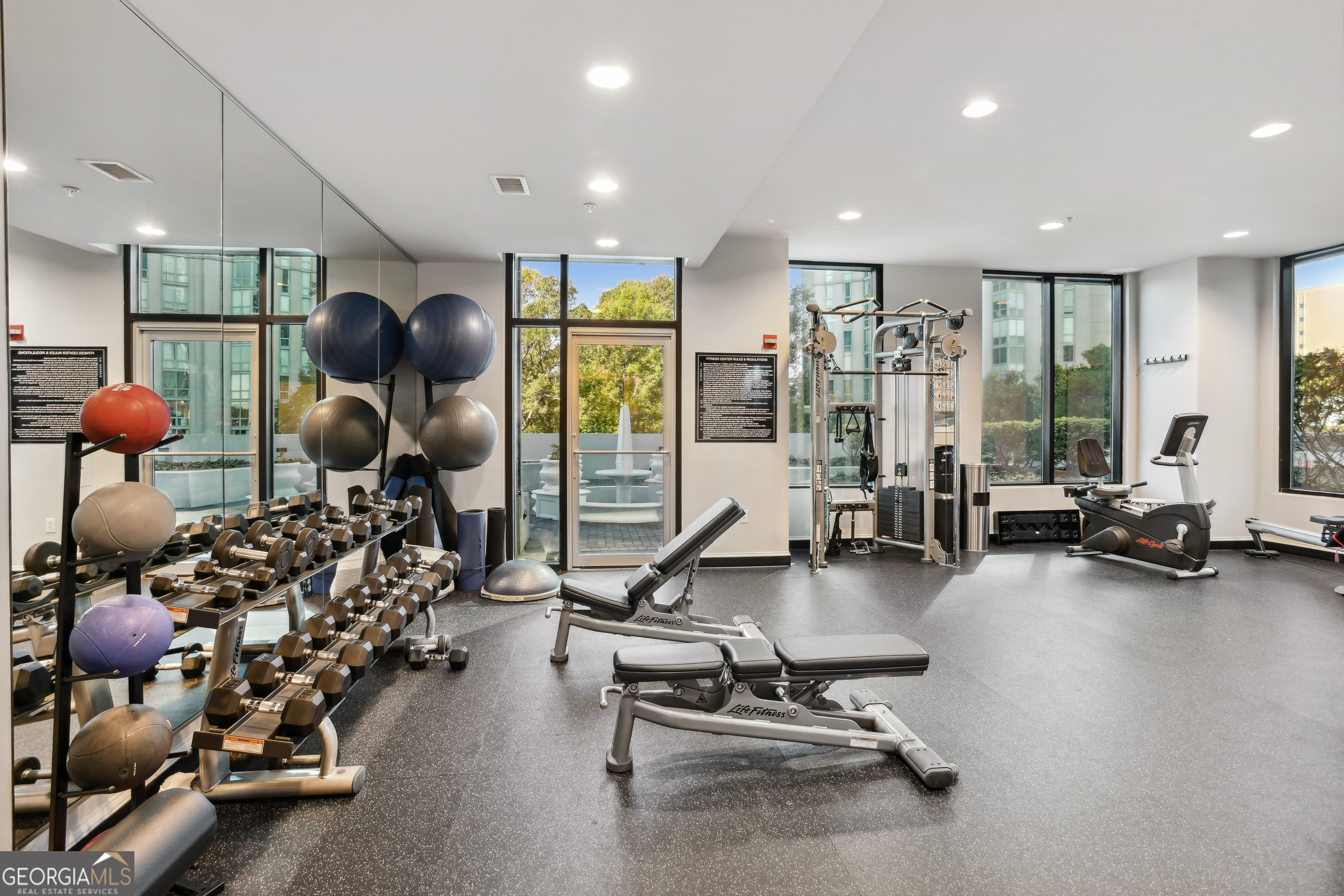 2828 Peachtree Road NW # 1502