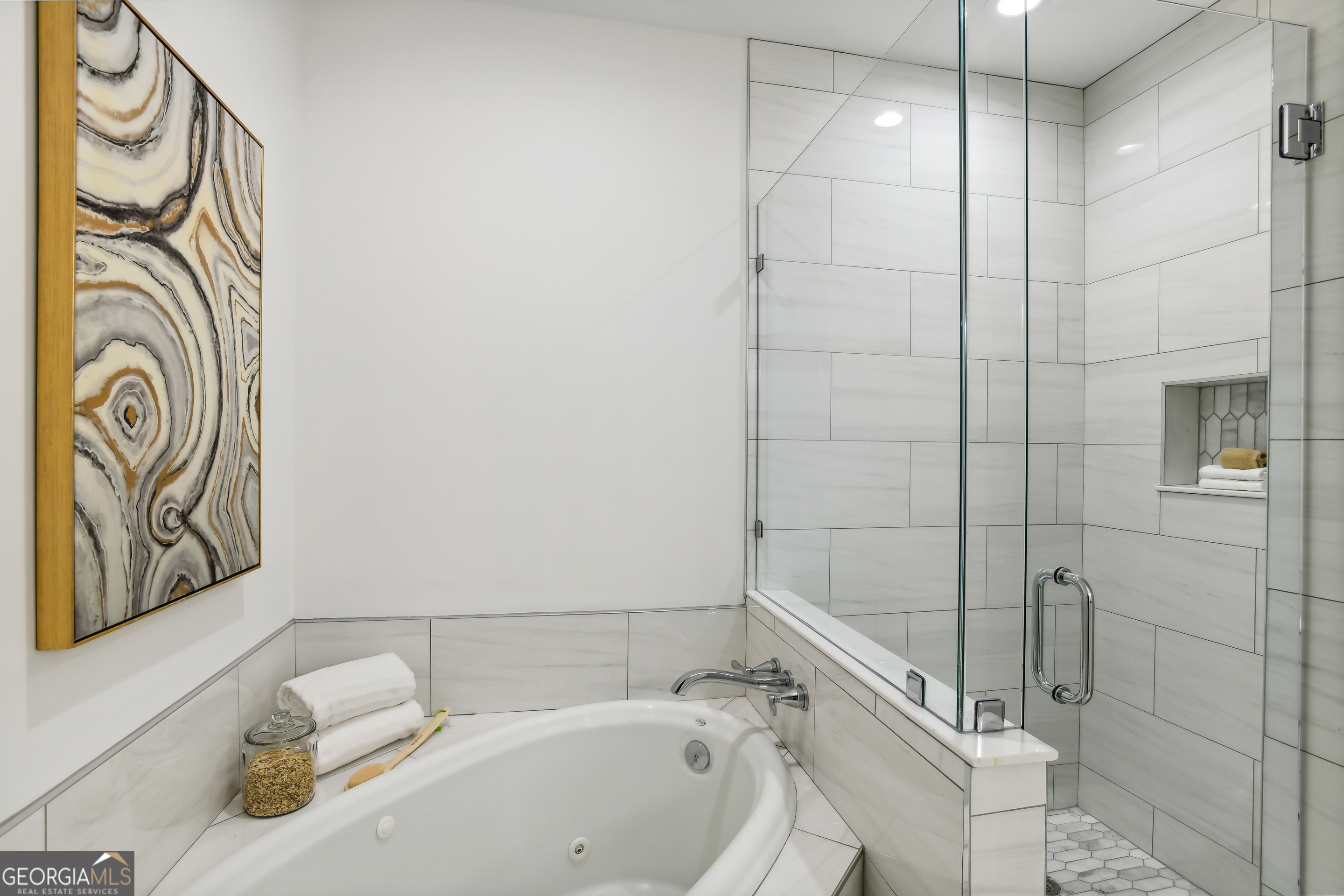 2828 Peachtree Road NW # 1502