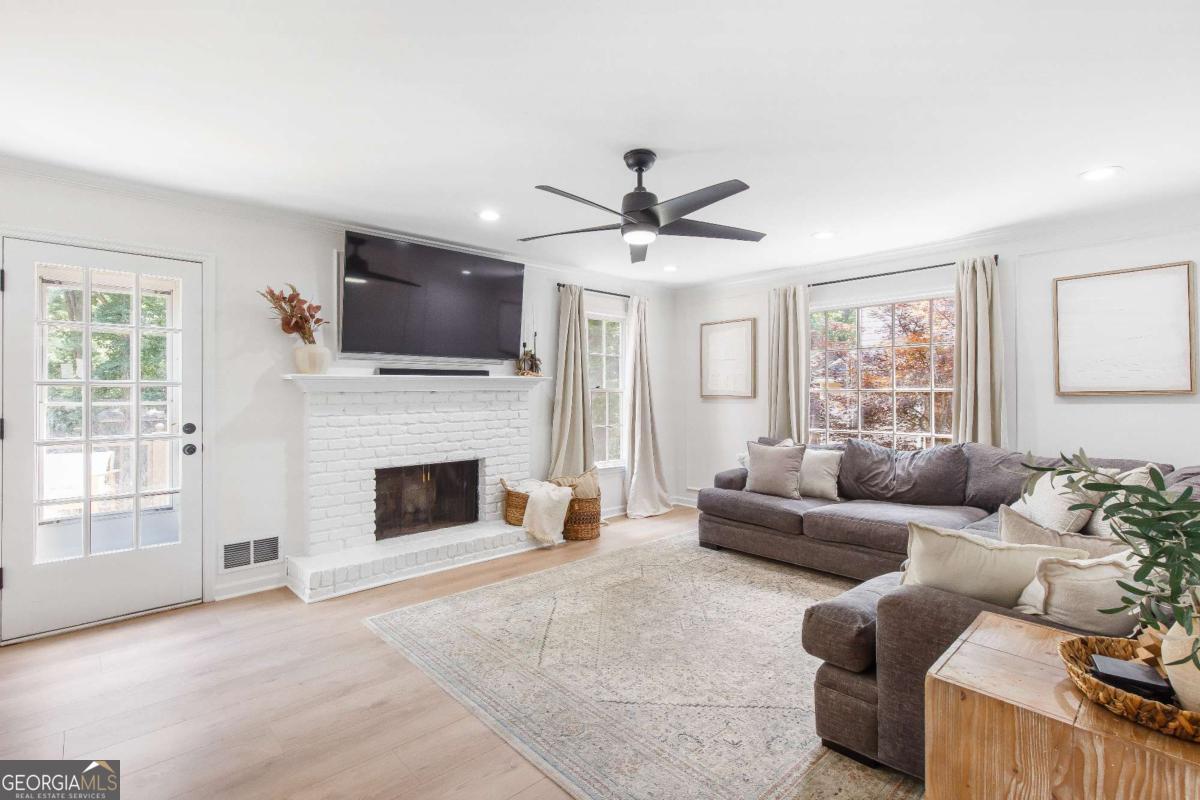 3794 BROWN OWL Court