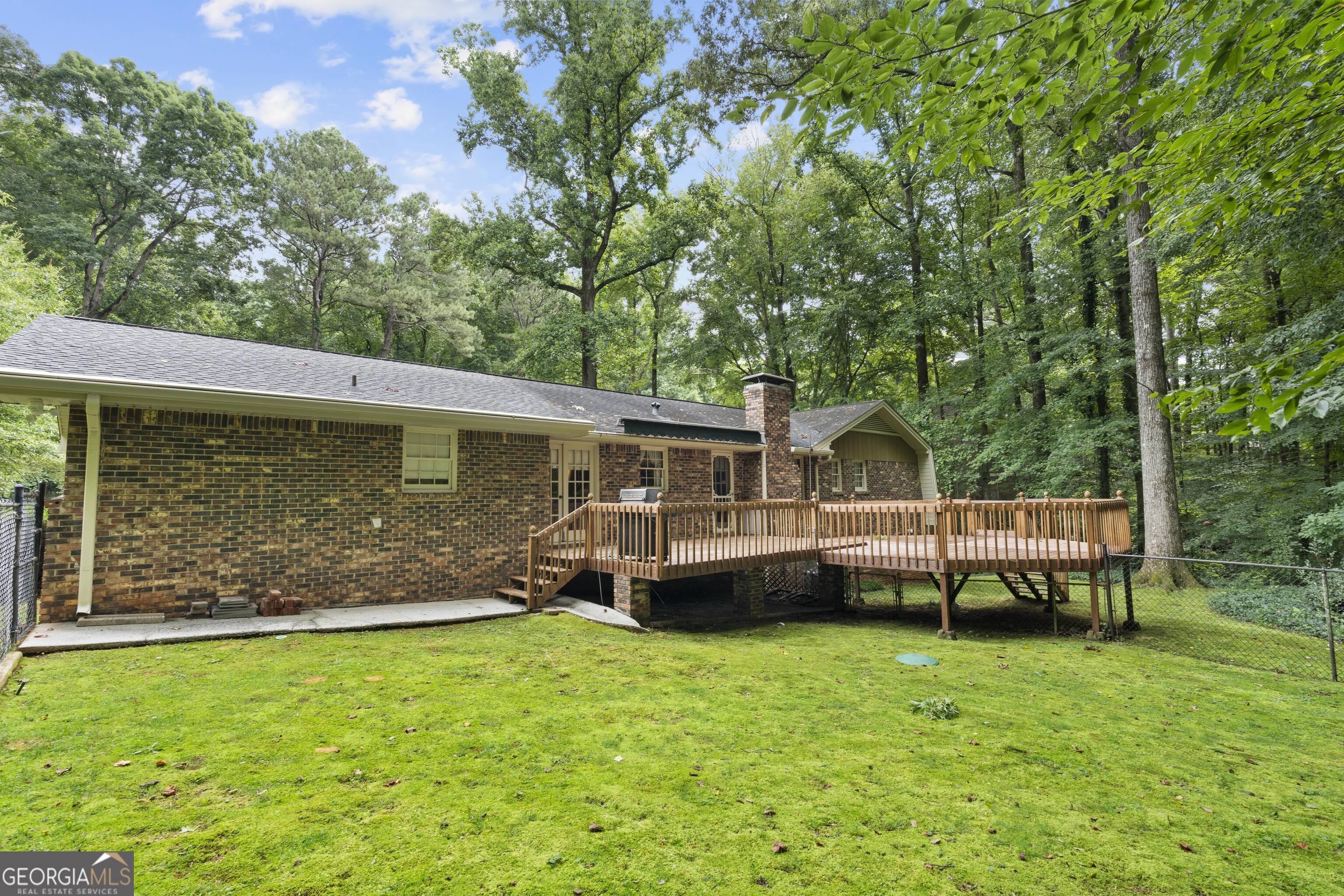 4293 Smithsonia Drive