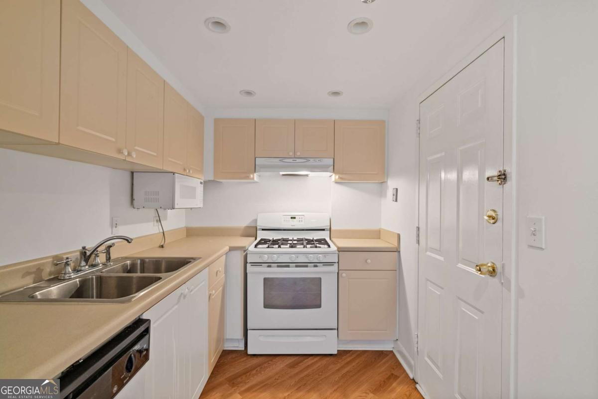 1501 Clairmont Road # 1731
