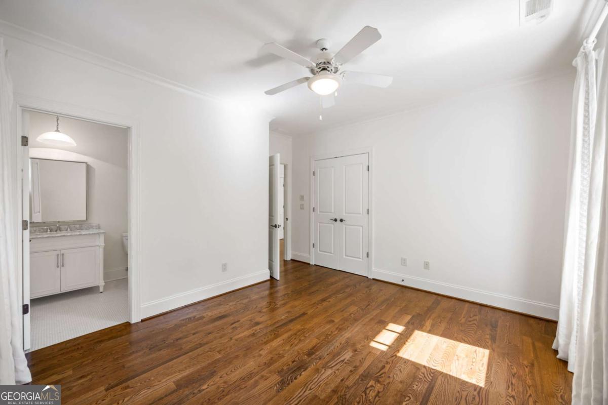 9179 Selborne Lane
