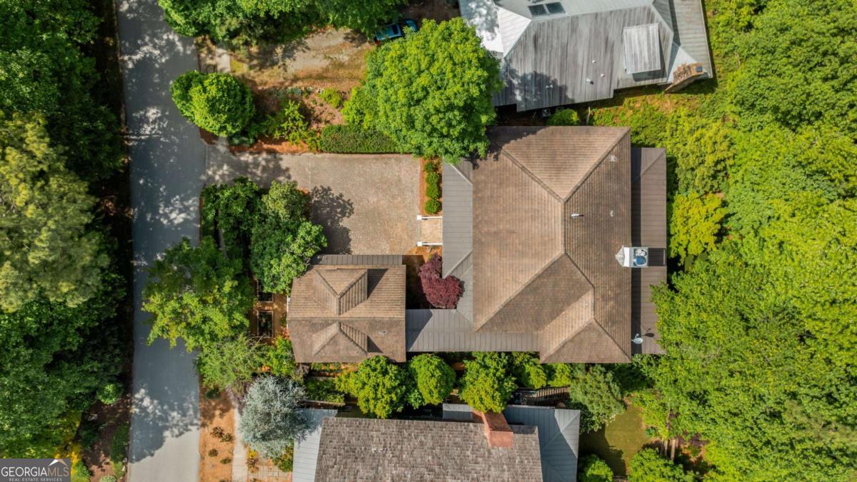 9179 Selborne Lane