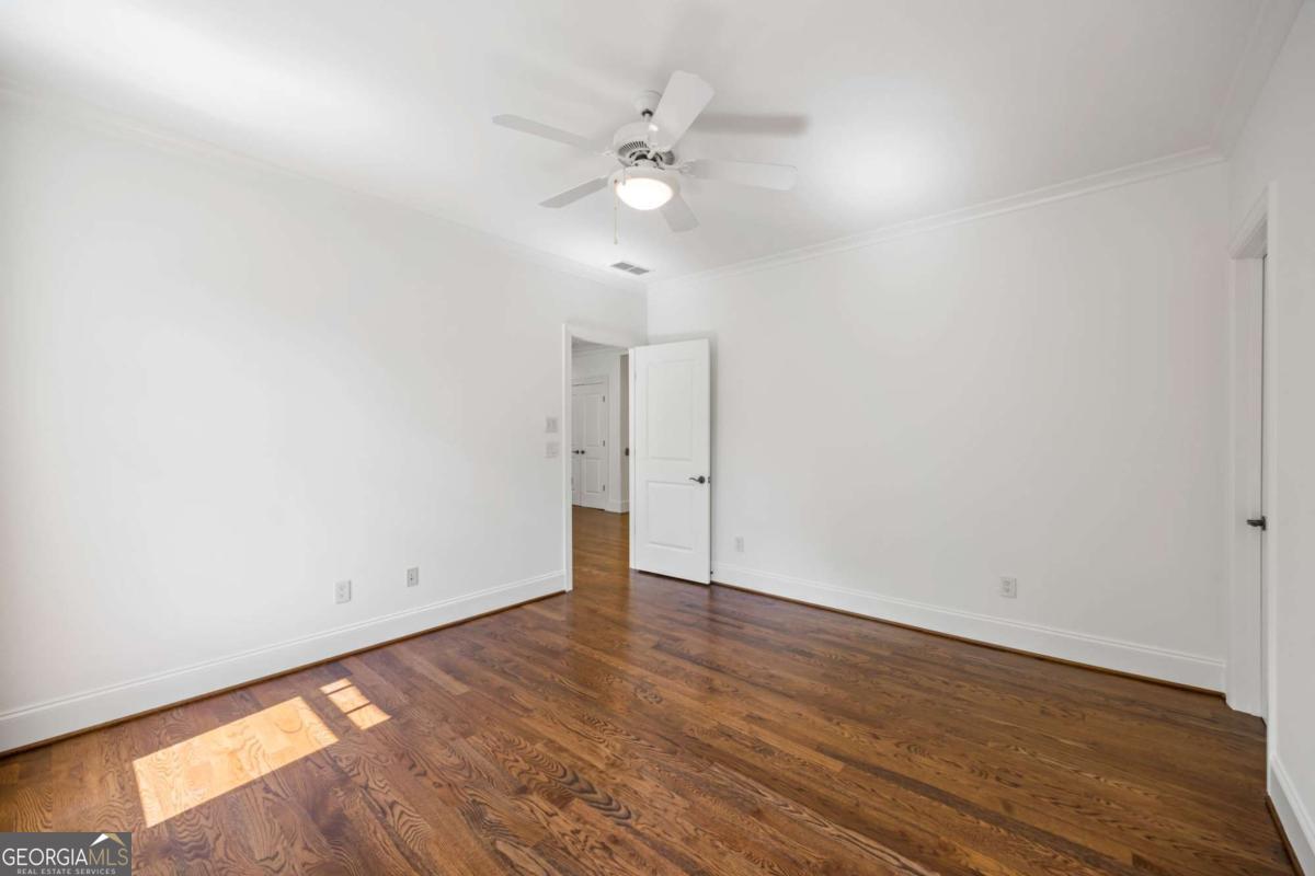 9179 Selborne Lane