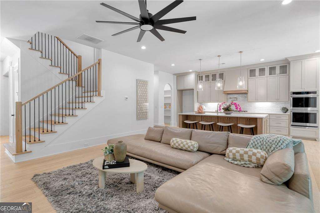 3845 Town Farms Drive