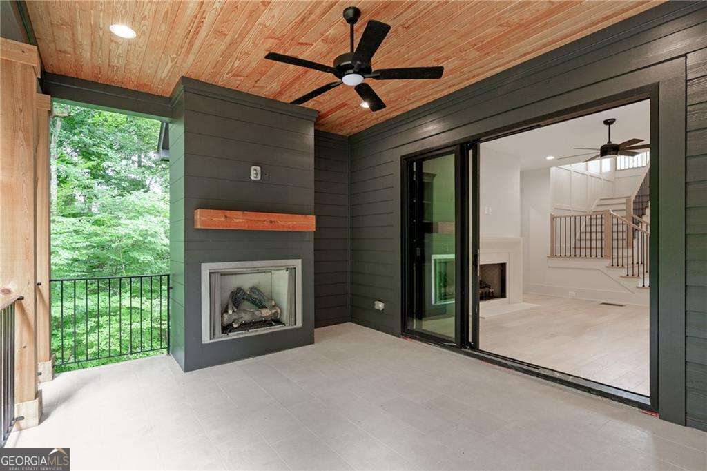 3846 Town Farms Drive