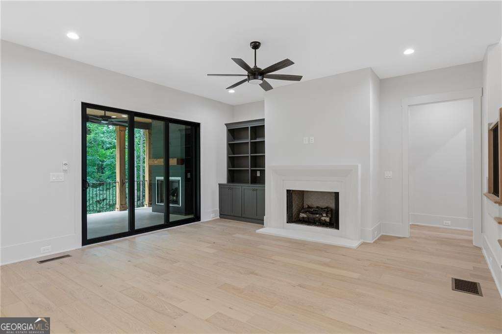 3846 Town Farms Drive