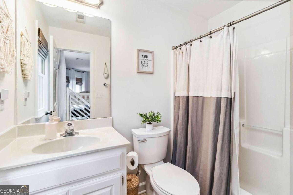 2200 MAJOR LORING Way SW