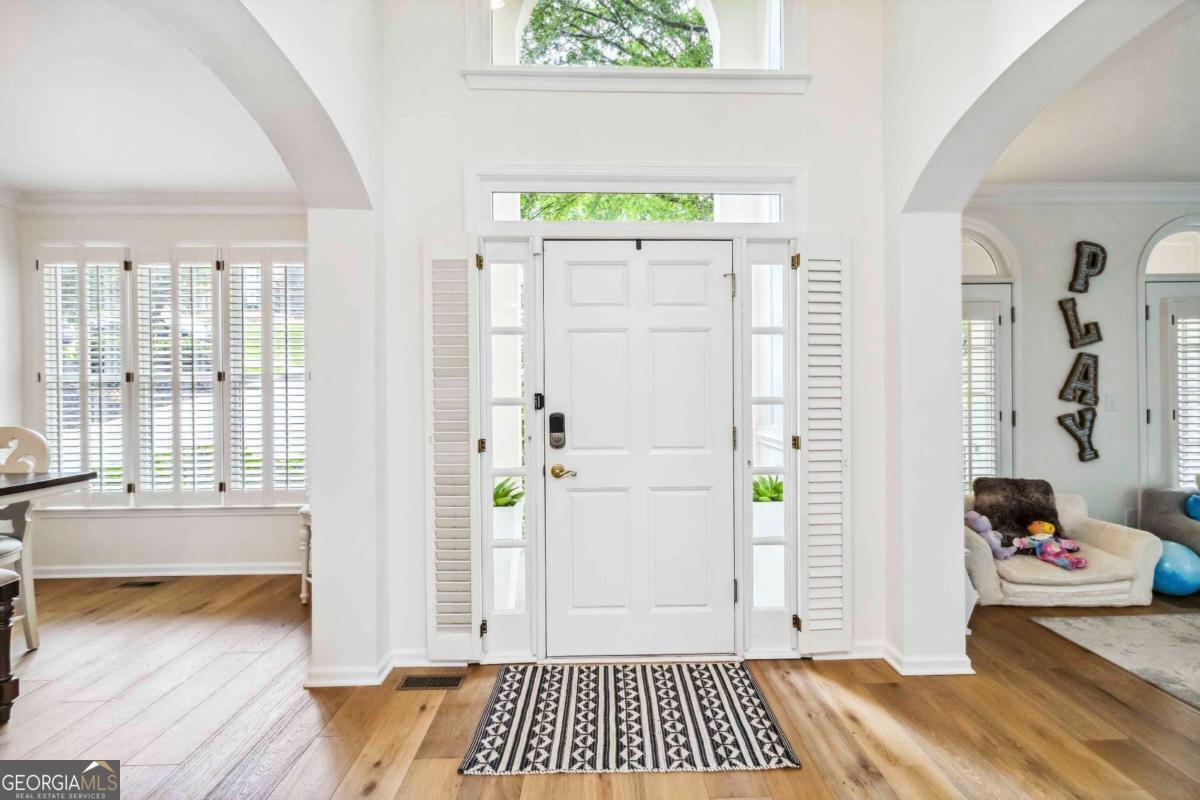 2200 MAJOR LORING Way SW