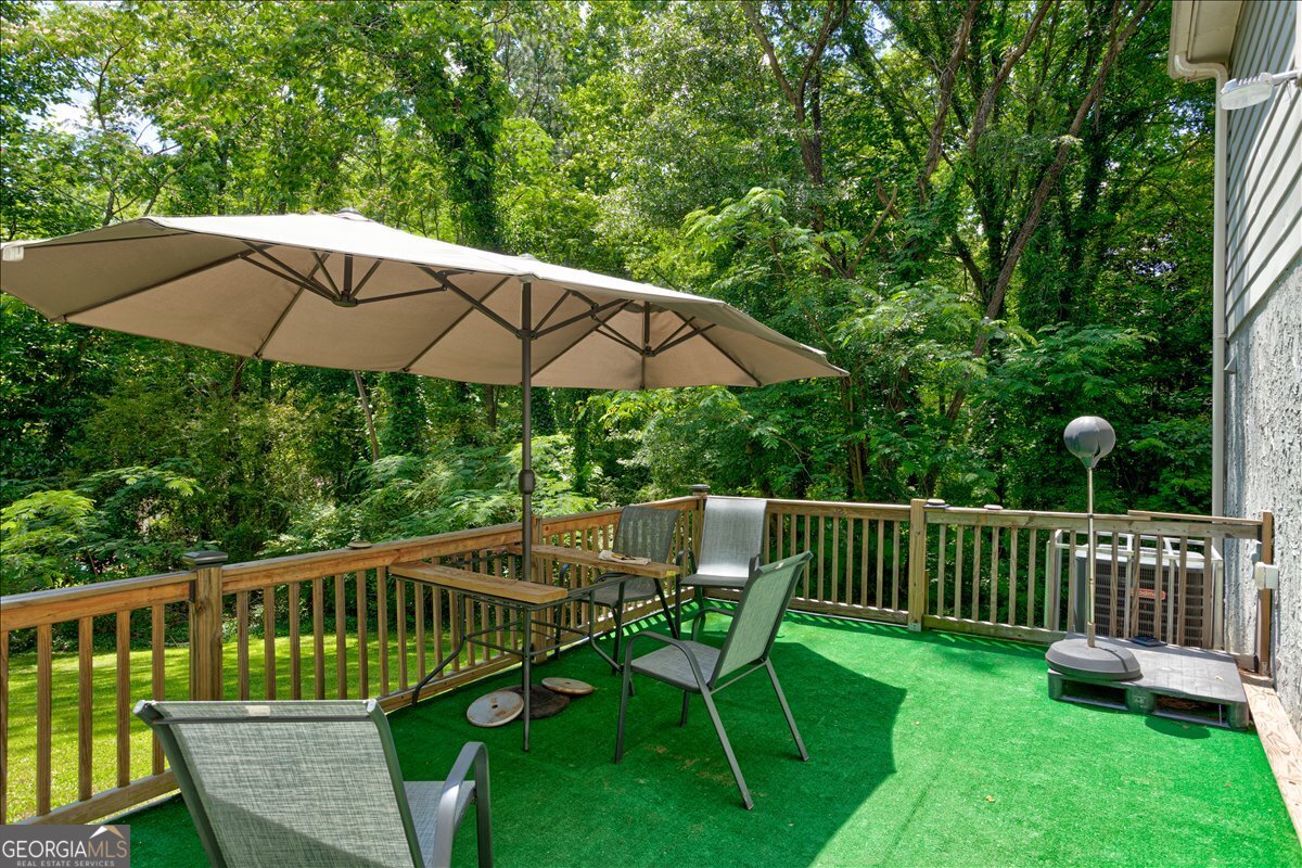 174 Rivertown Road