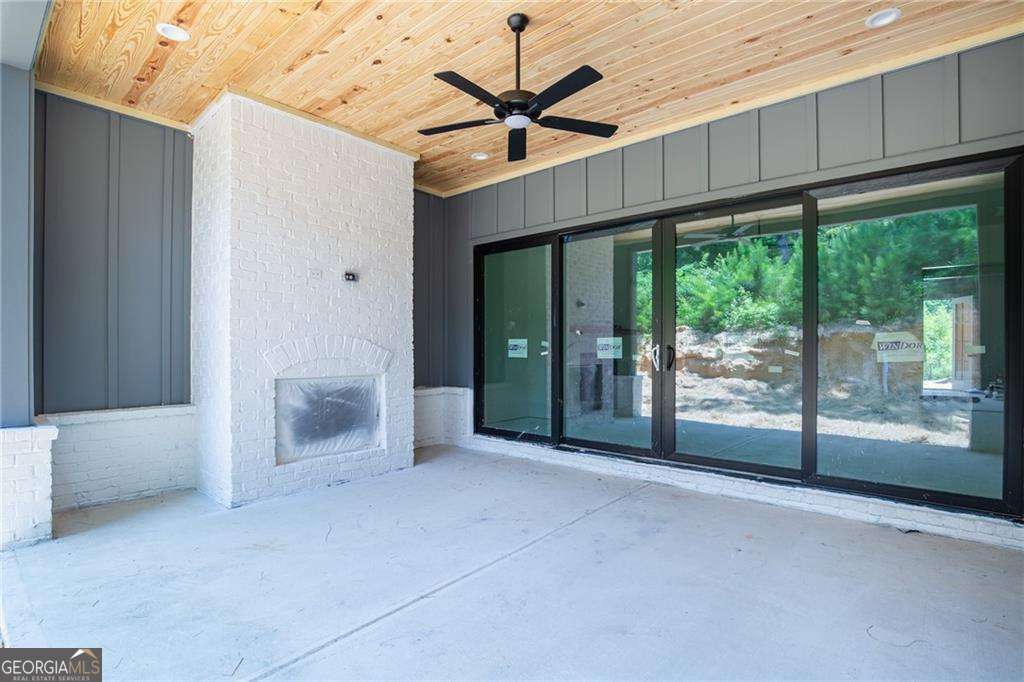 3906 Town Farms Drive
