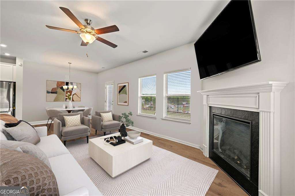 147 Madison Bend