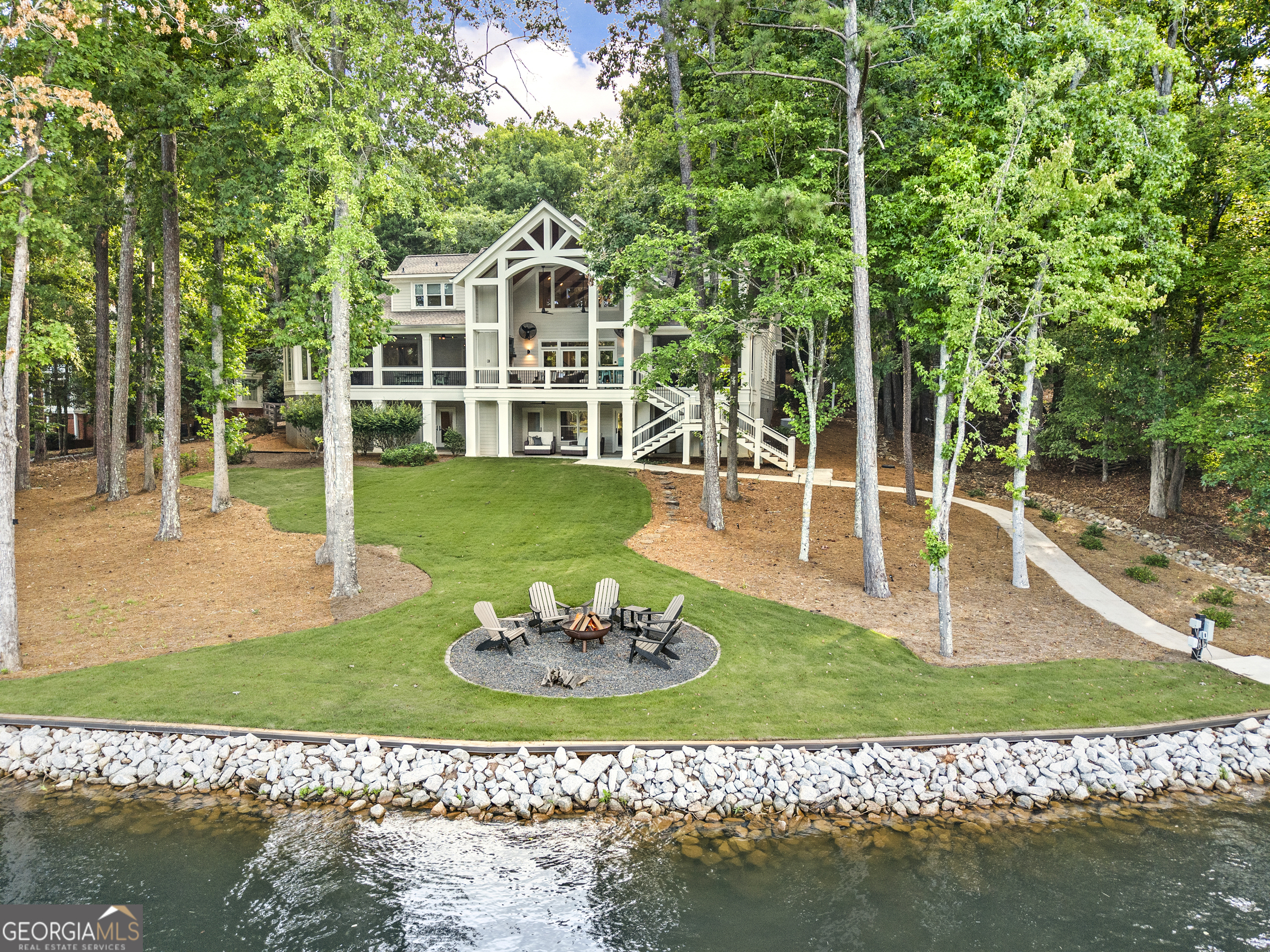 1030 Scott Loop