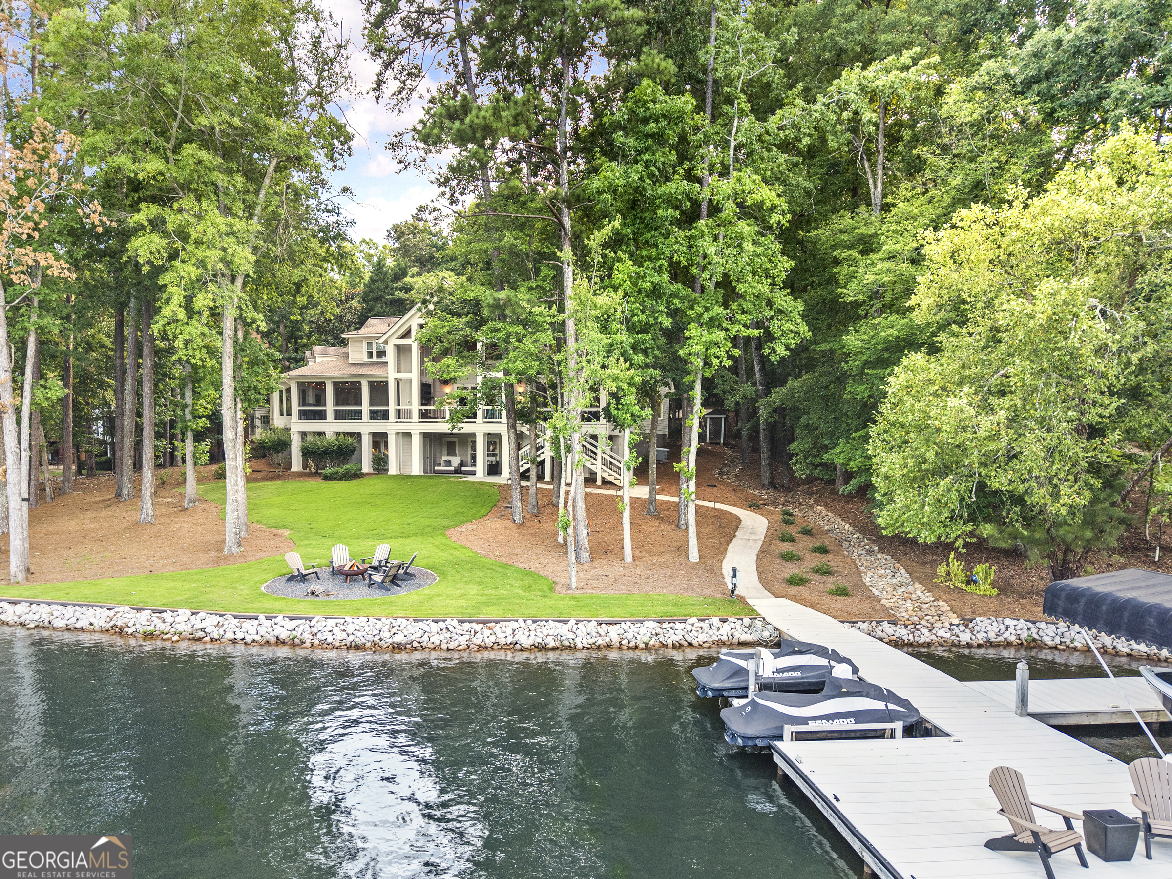 1030 Scott Loop