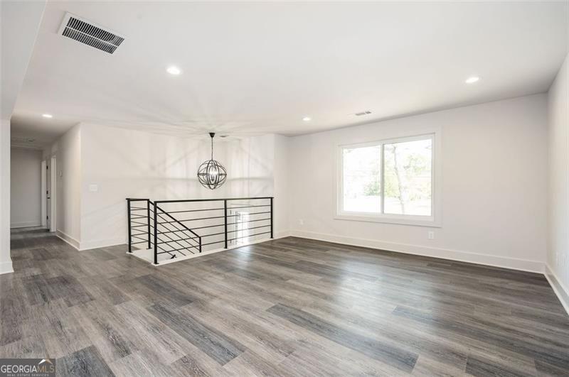 1381 Flat Rock