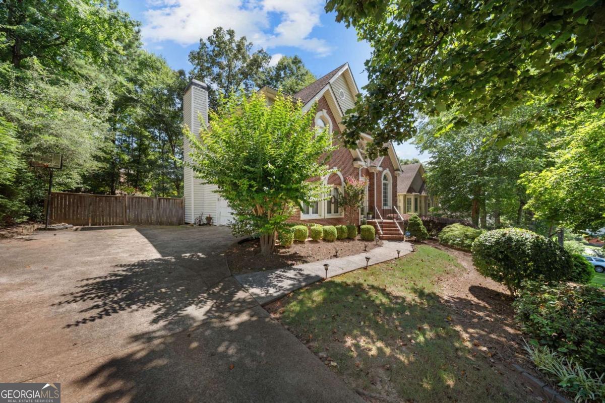 1271 Channel Park SW