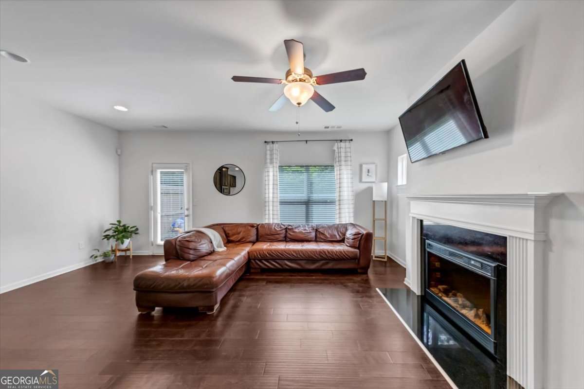 4224 Alden Park Drive