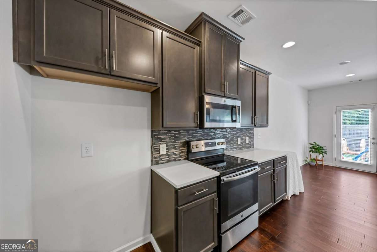 4224 Alden Park Drive