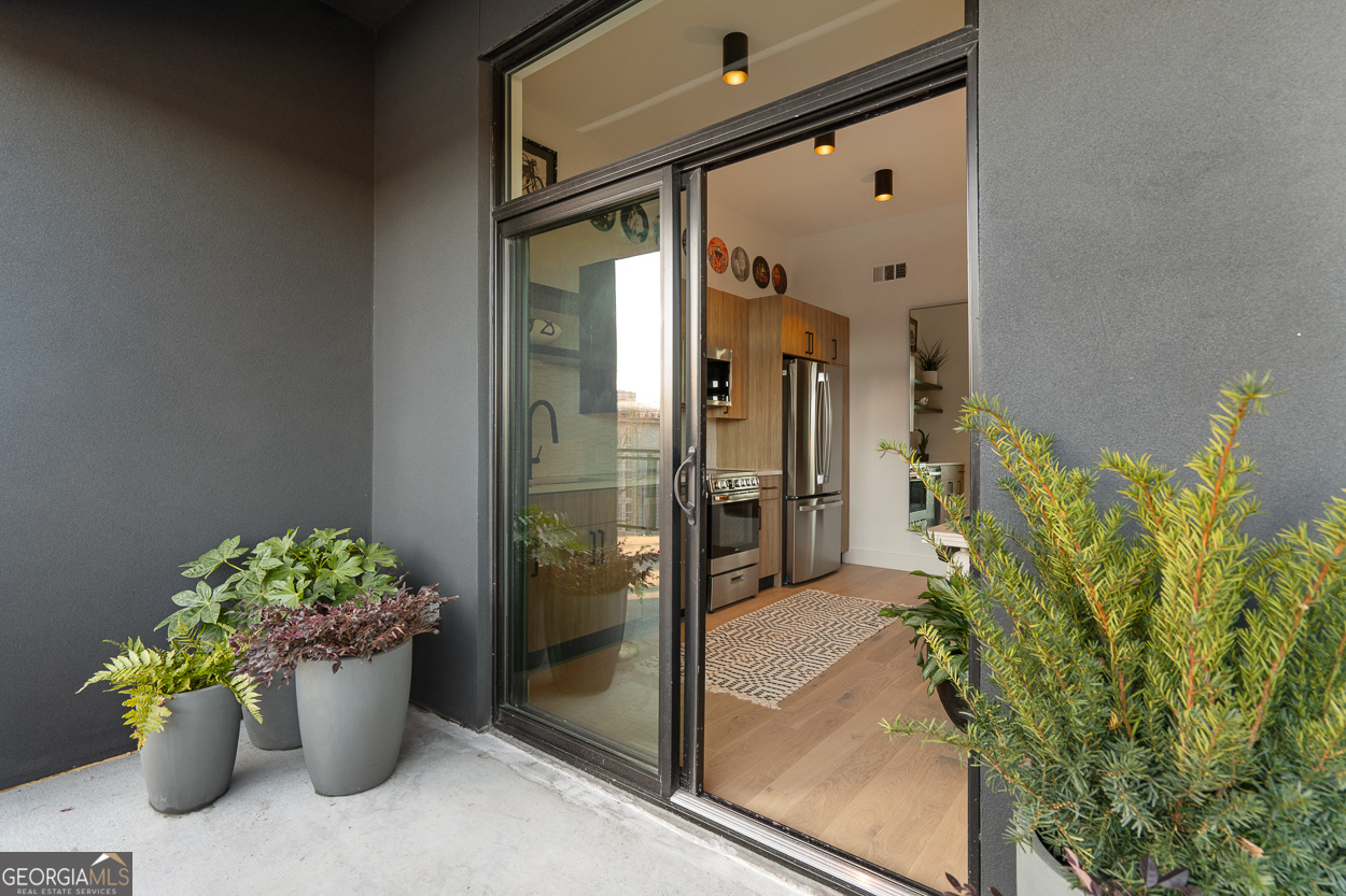 567 Ponce De Leon Avenue NE # 416