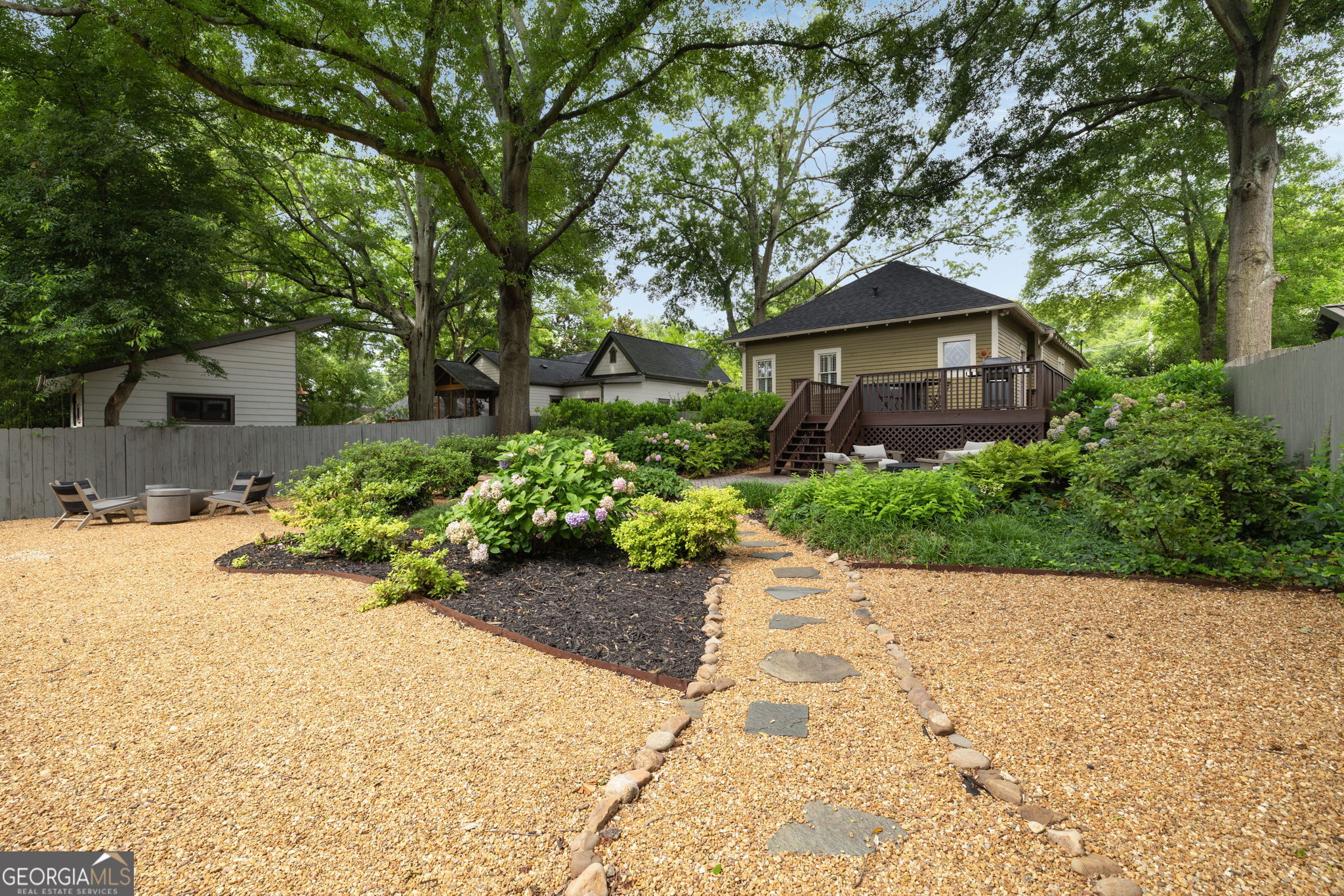 28 Clay Street SE