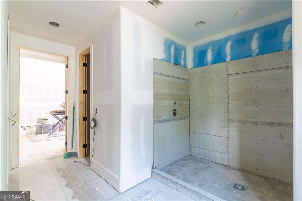 195 Shady Grove Lane