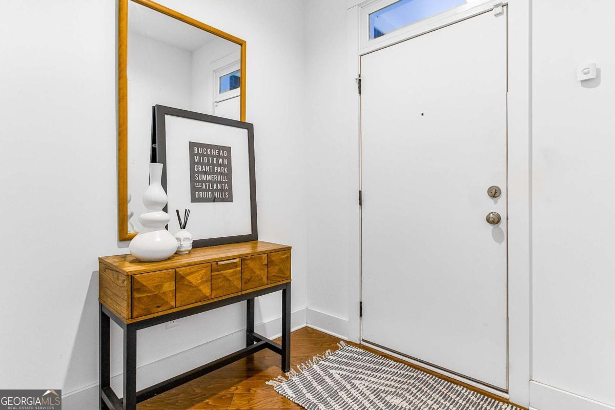 2498 Perry Boulevard NW