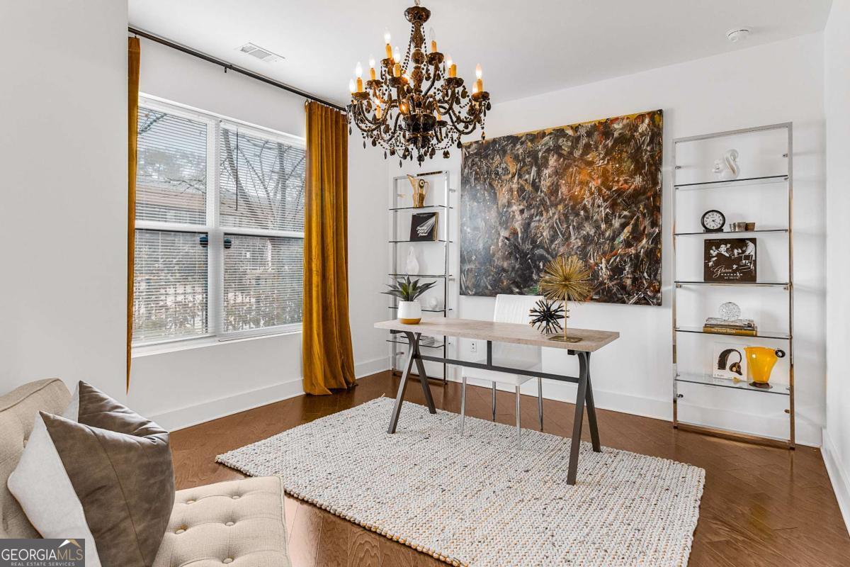 2498 Perry Boulevard NW