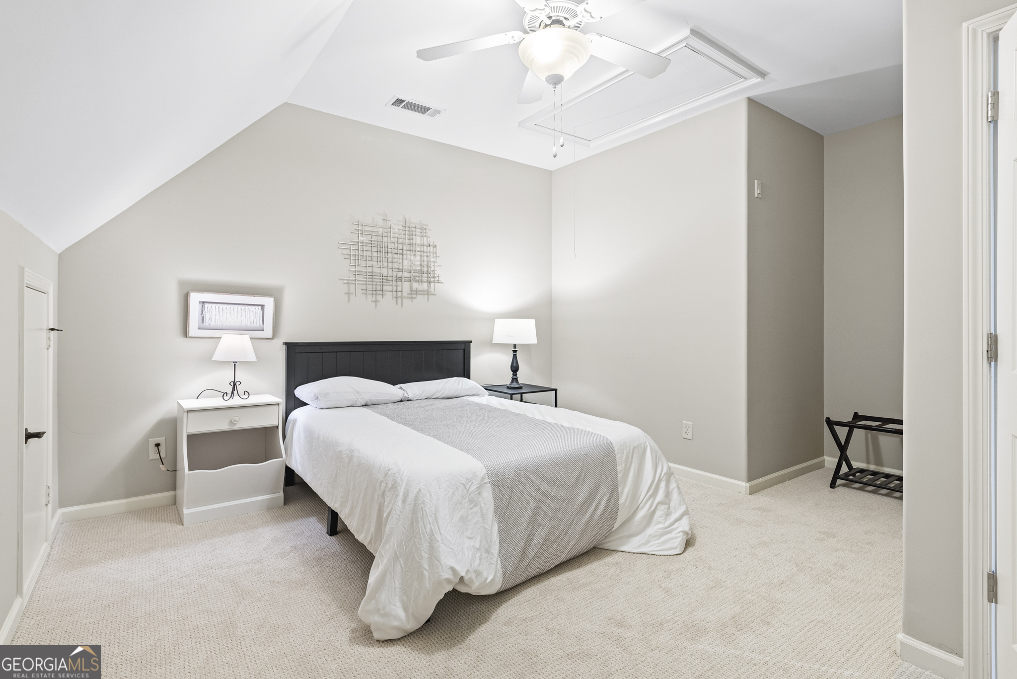 195 Trotters Ridge