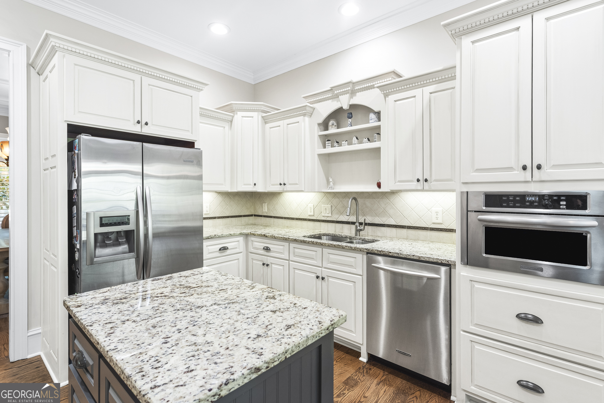195 Trotters Ridge