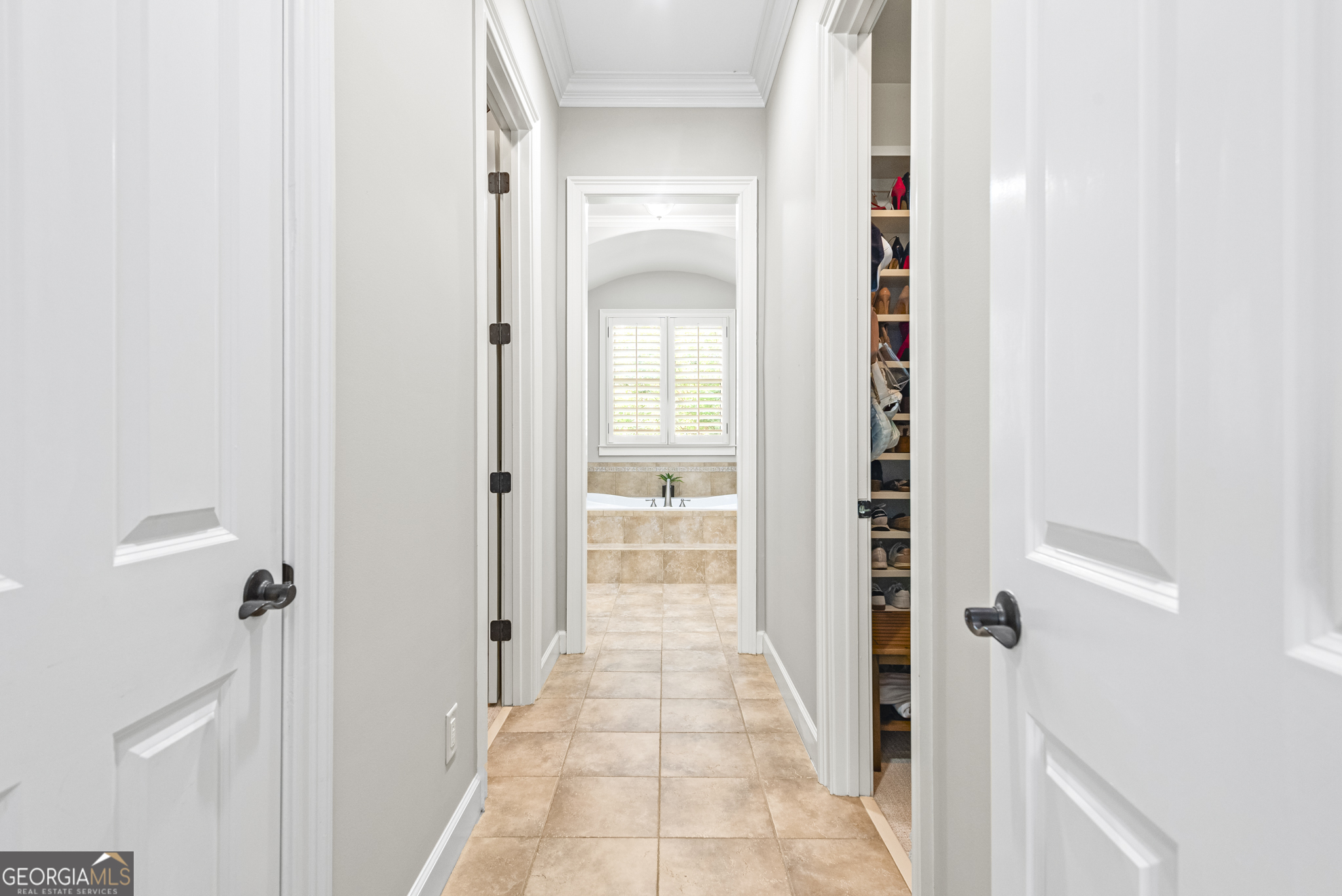 195 Trotters Ridge