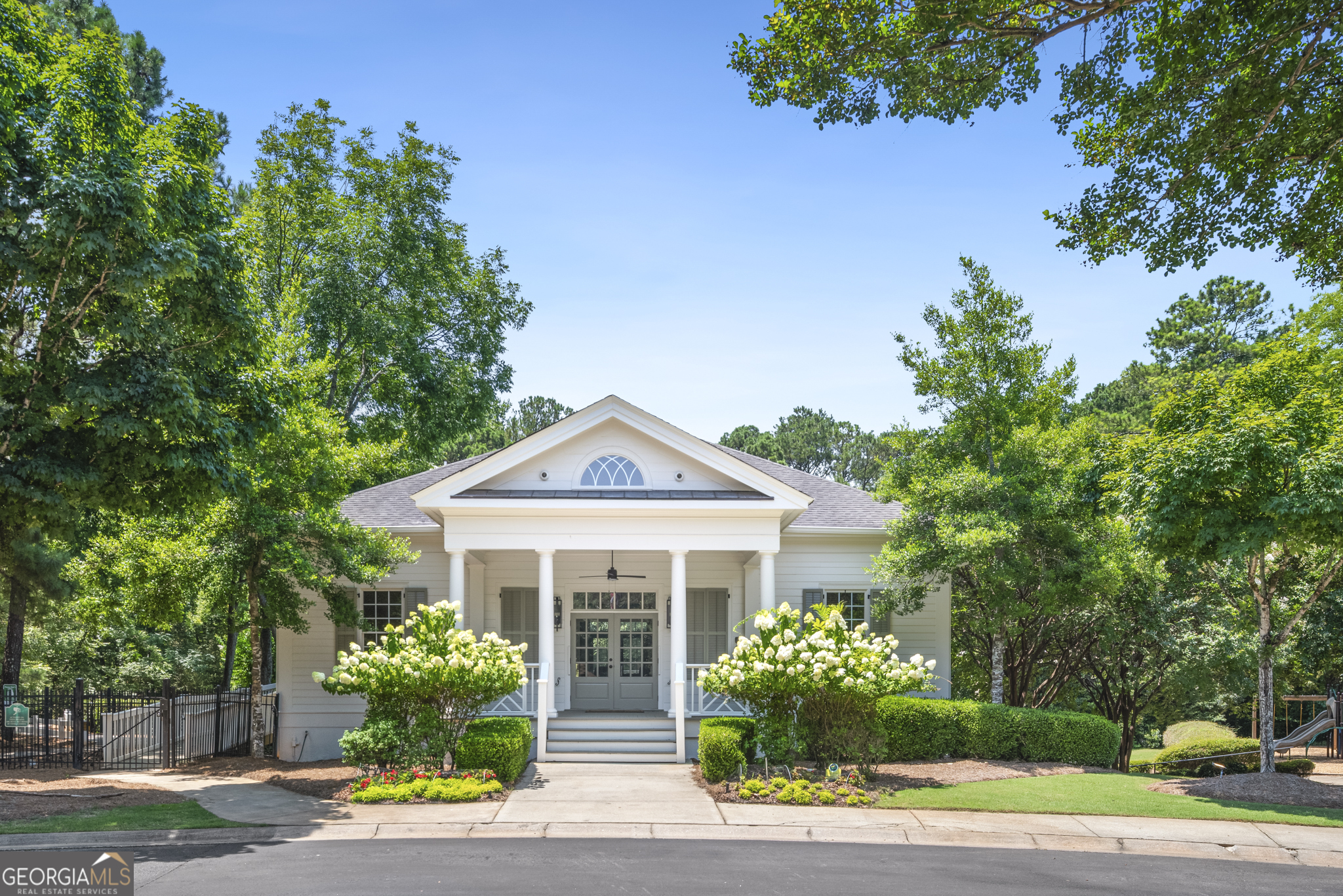 195 Trotters Ridge