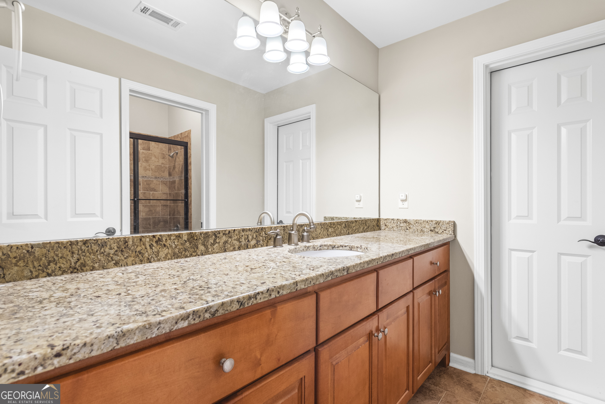 195 Trotters Ridge