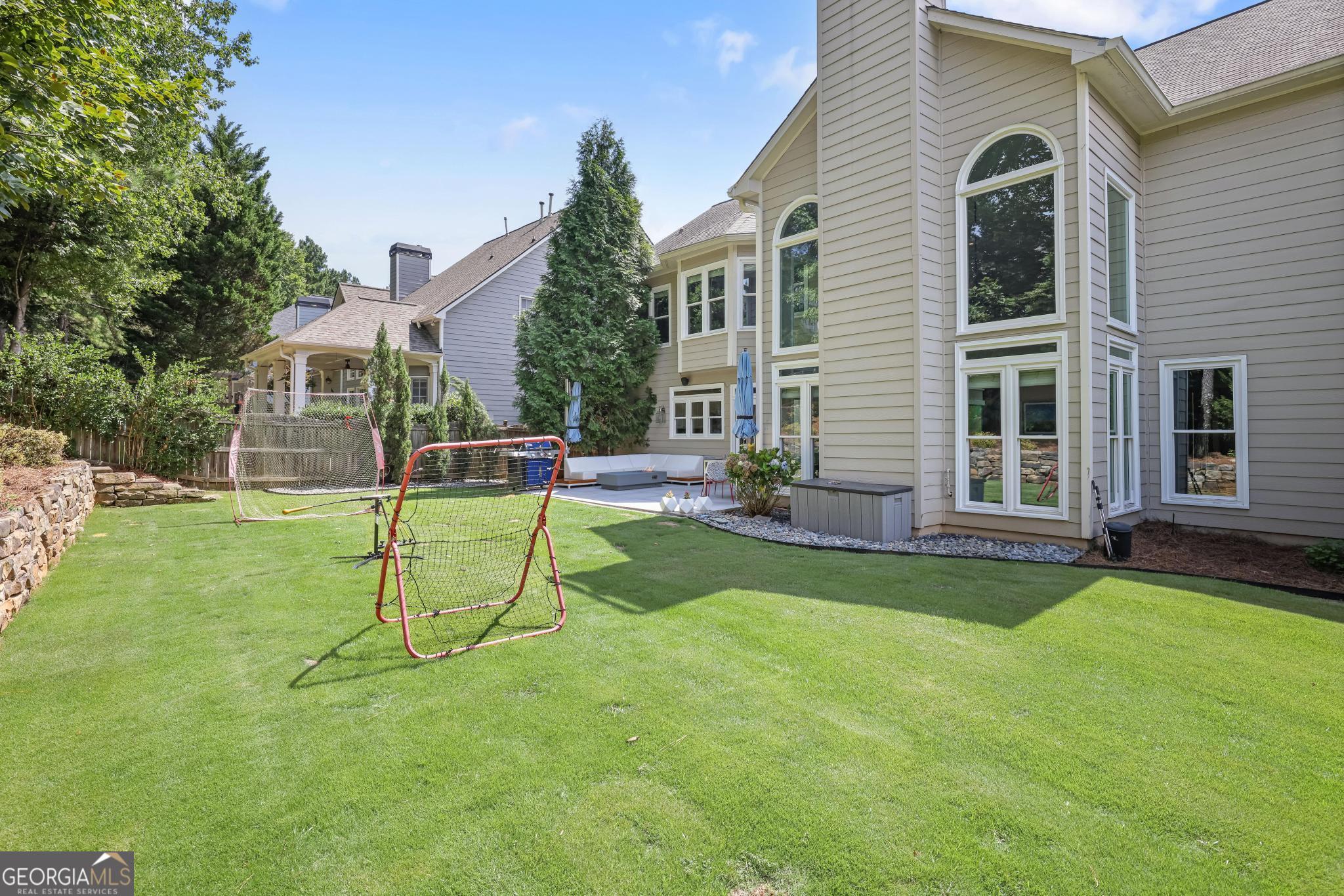 1034 Queensgate Drive SE