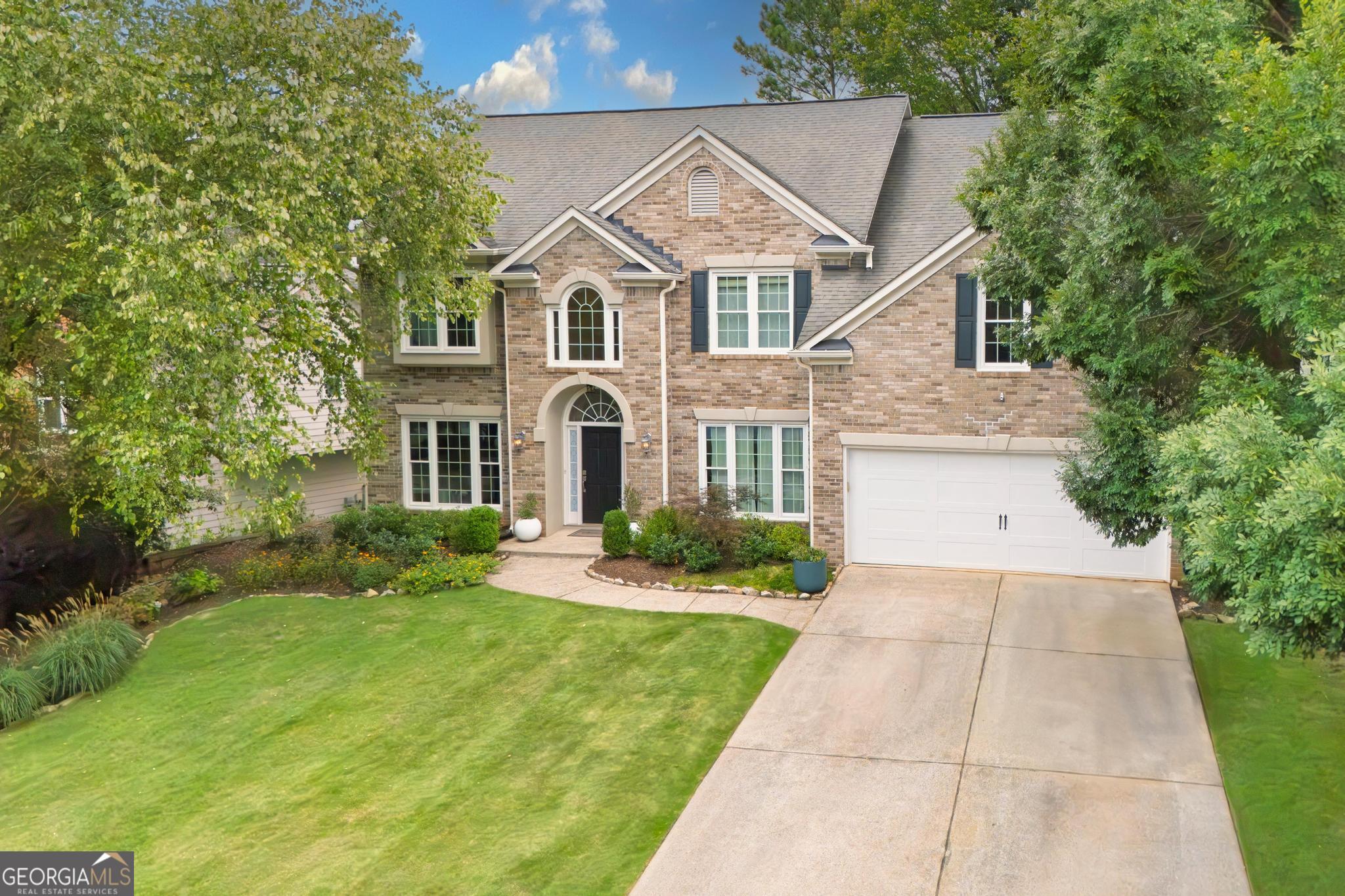 1034 Queensgate Drive SE