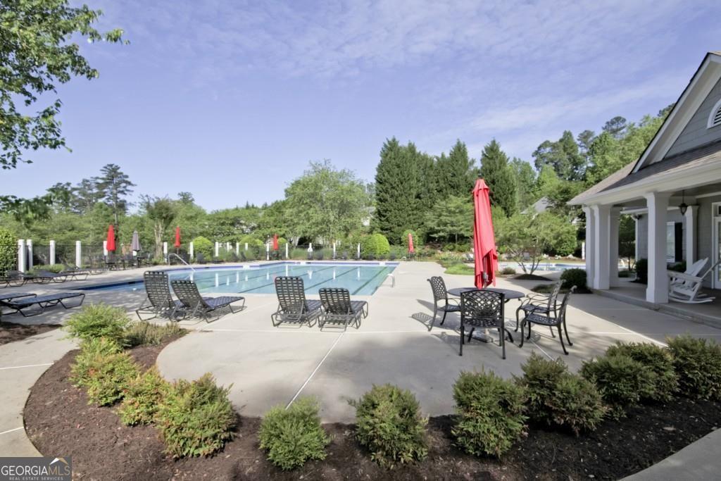 1034 Queensgate Drive SE