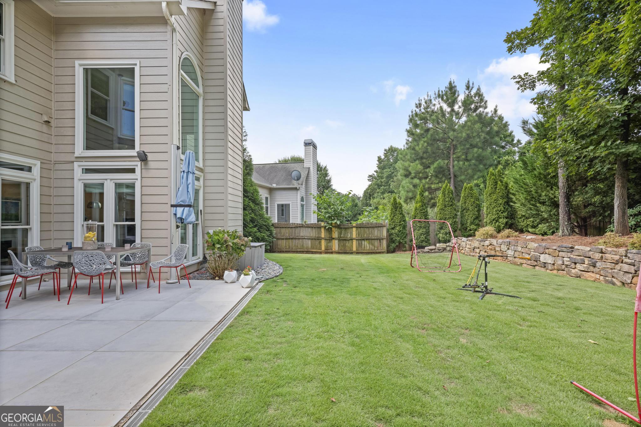 1034 Queensgate Drive SE