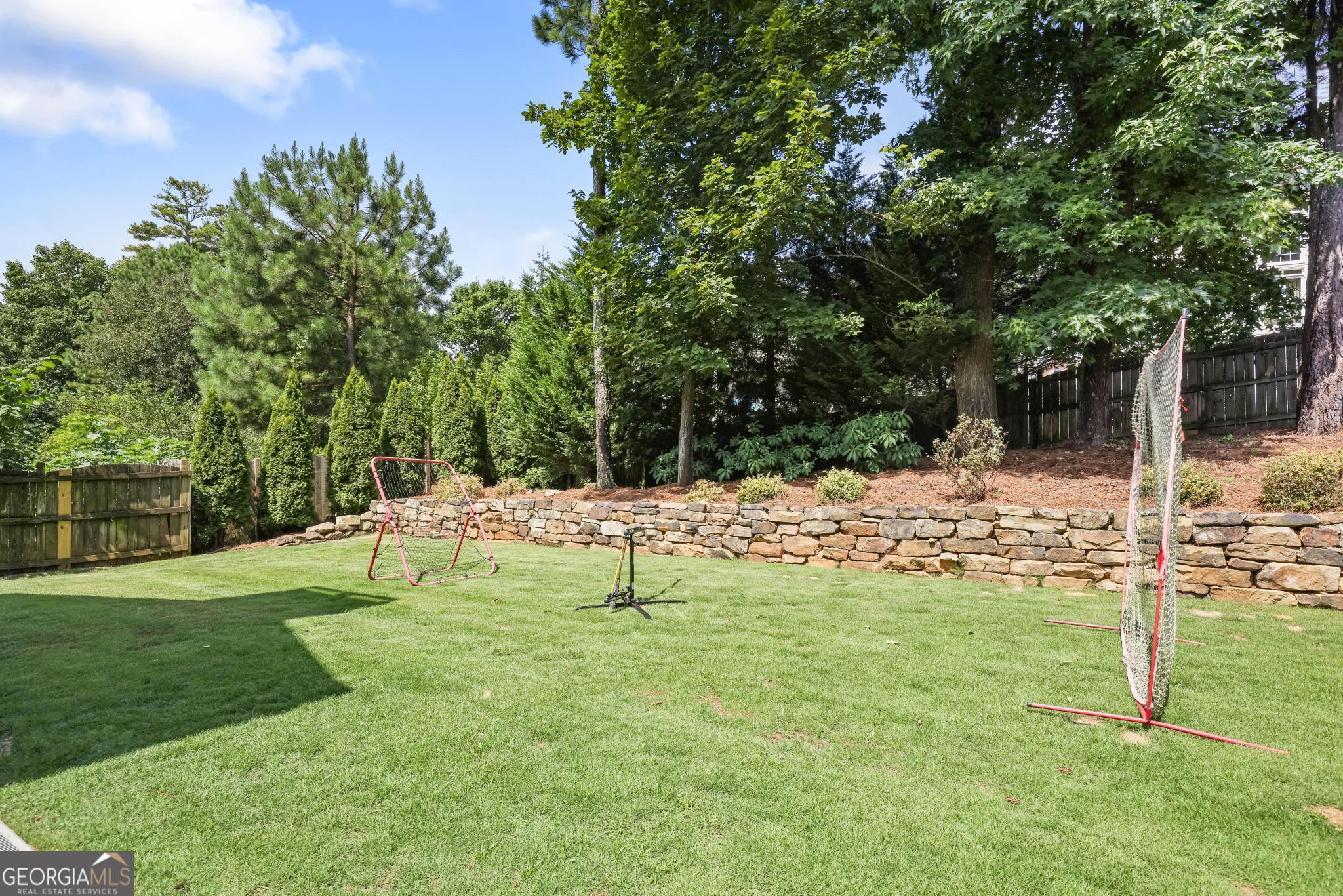 1034 Queensgate Drive SE