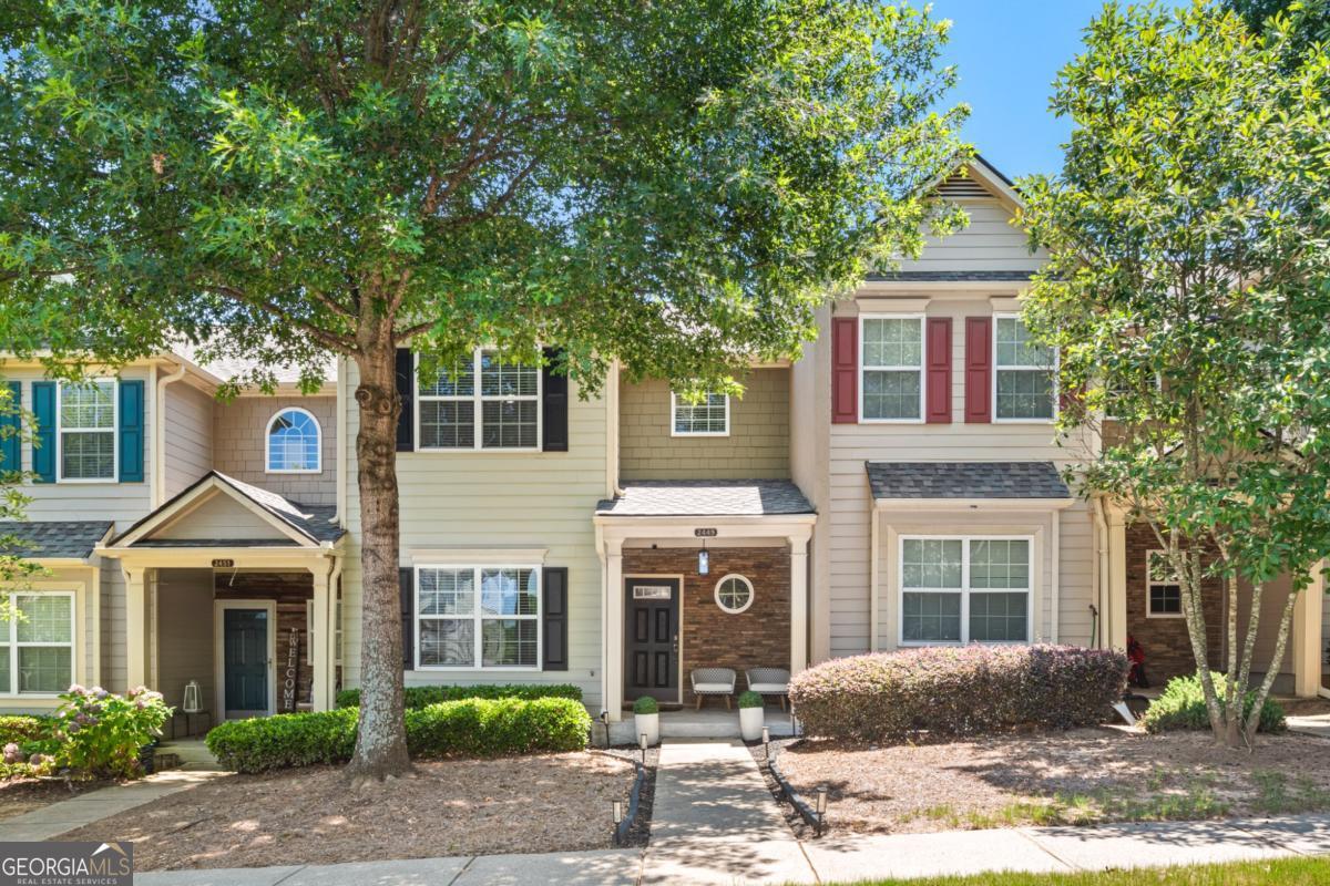 2449 Suwanee Pointe Drive