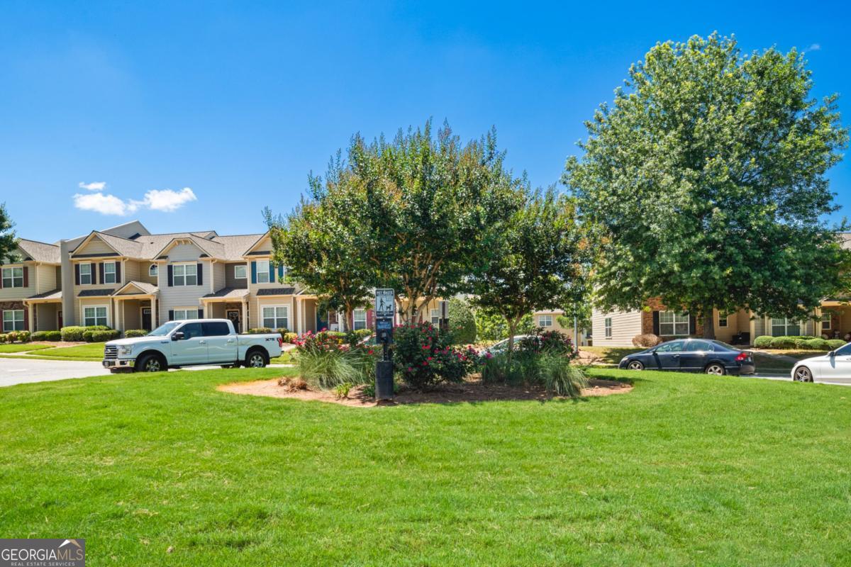 2449 Suwanee Pointe Drive