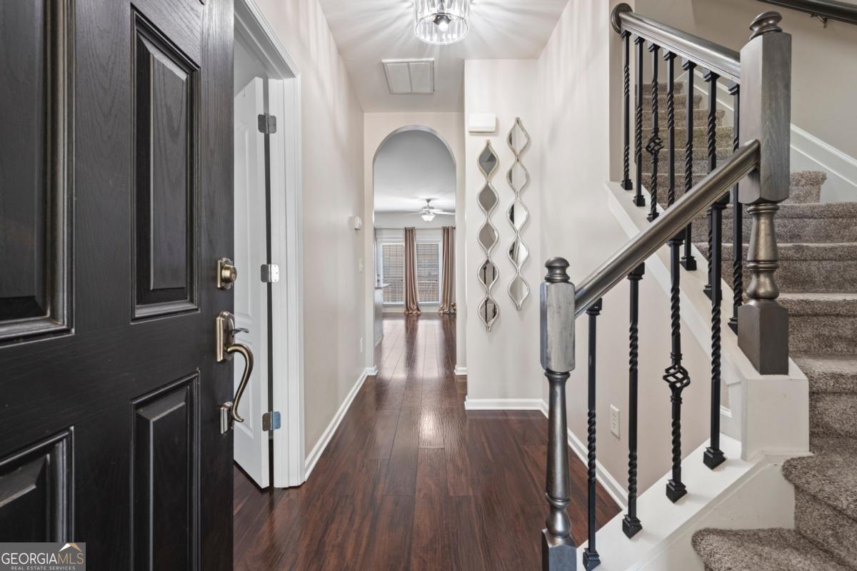 2449 Suwanee Pointe Drive