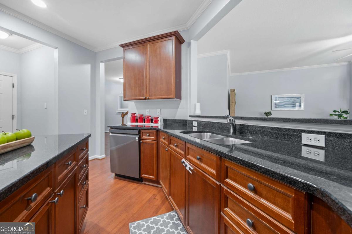 1327 Bexley Place NW # 6