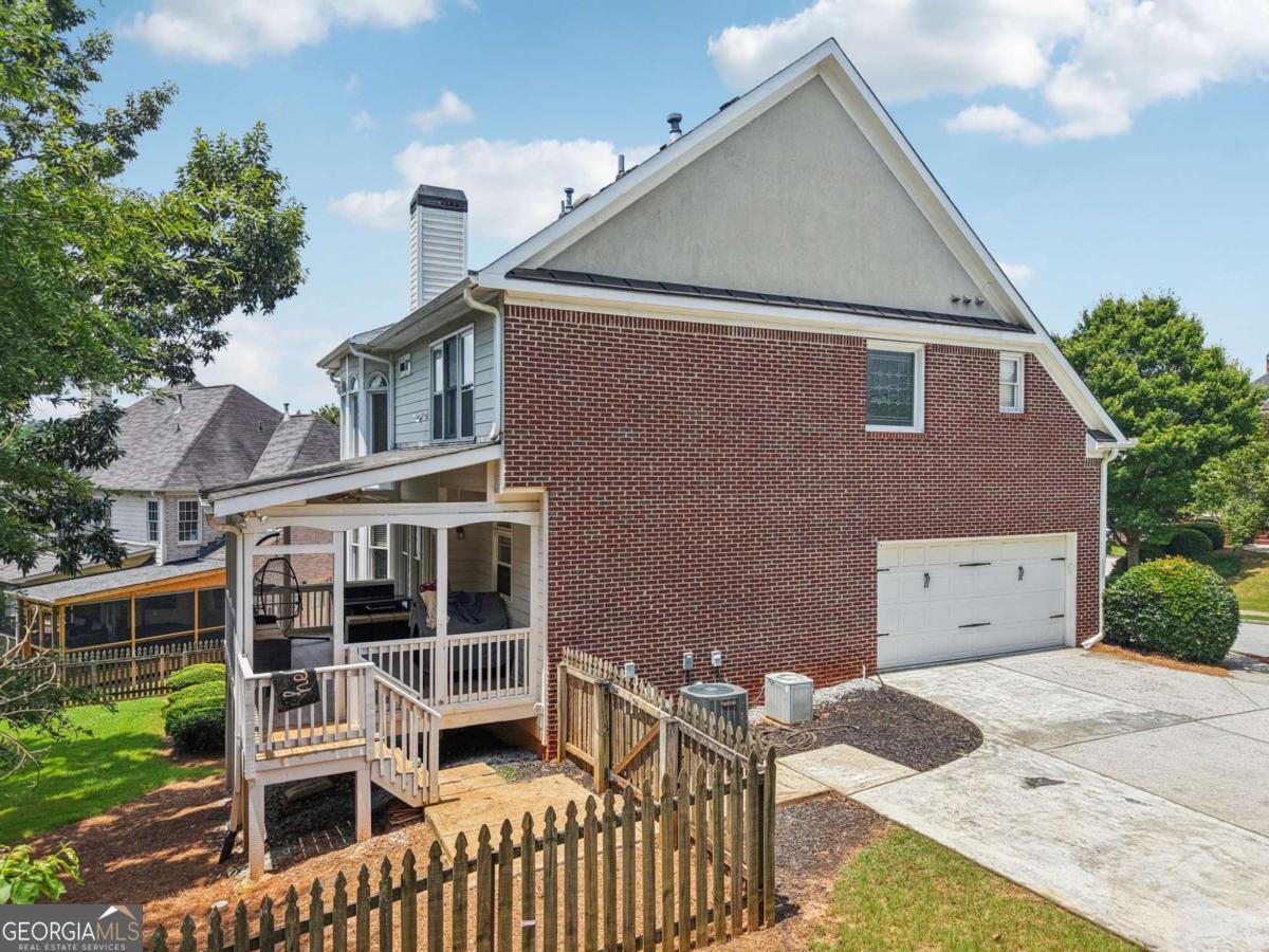2444 Mossy Branch Drive