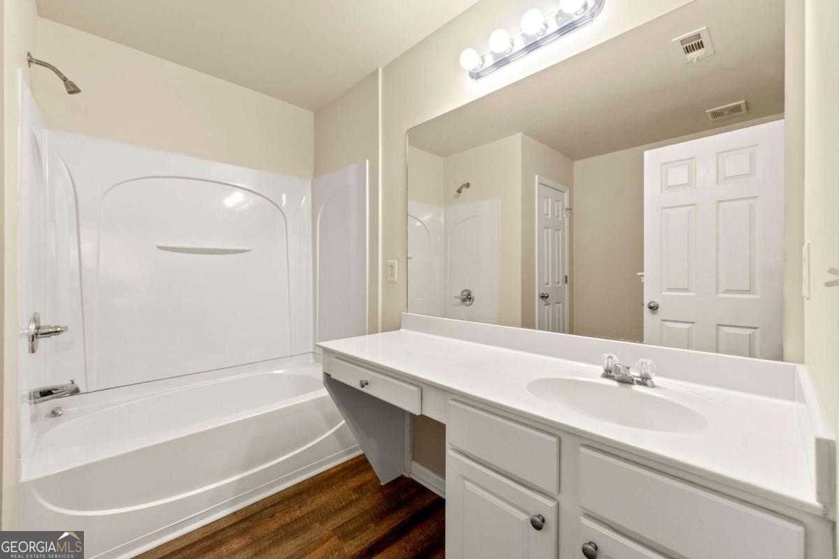 3329 Thornbridge Drive