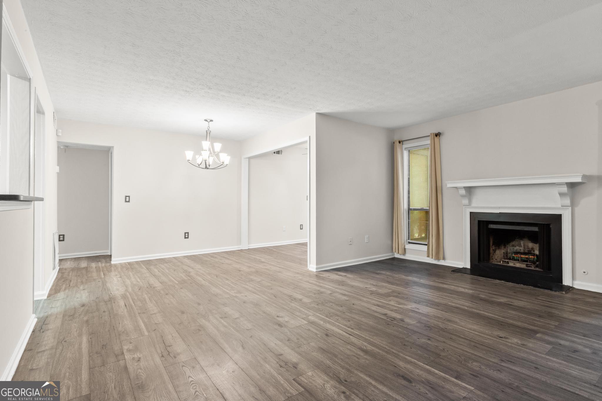 3991 Woodridge Way