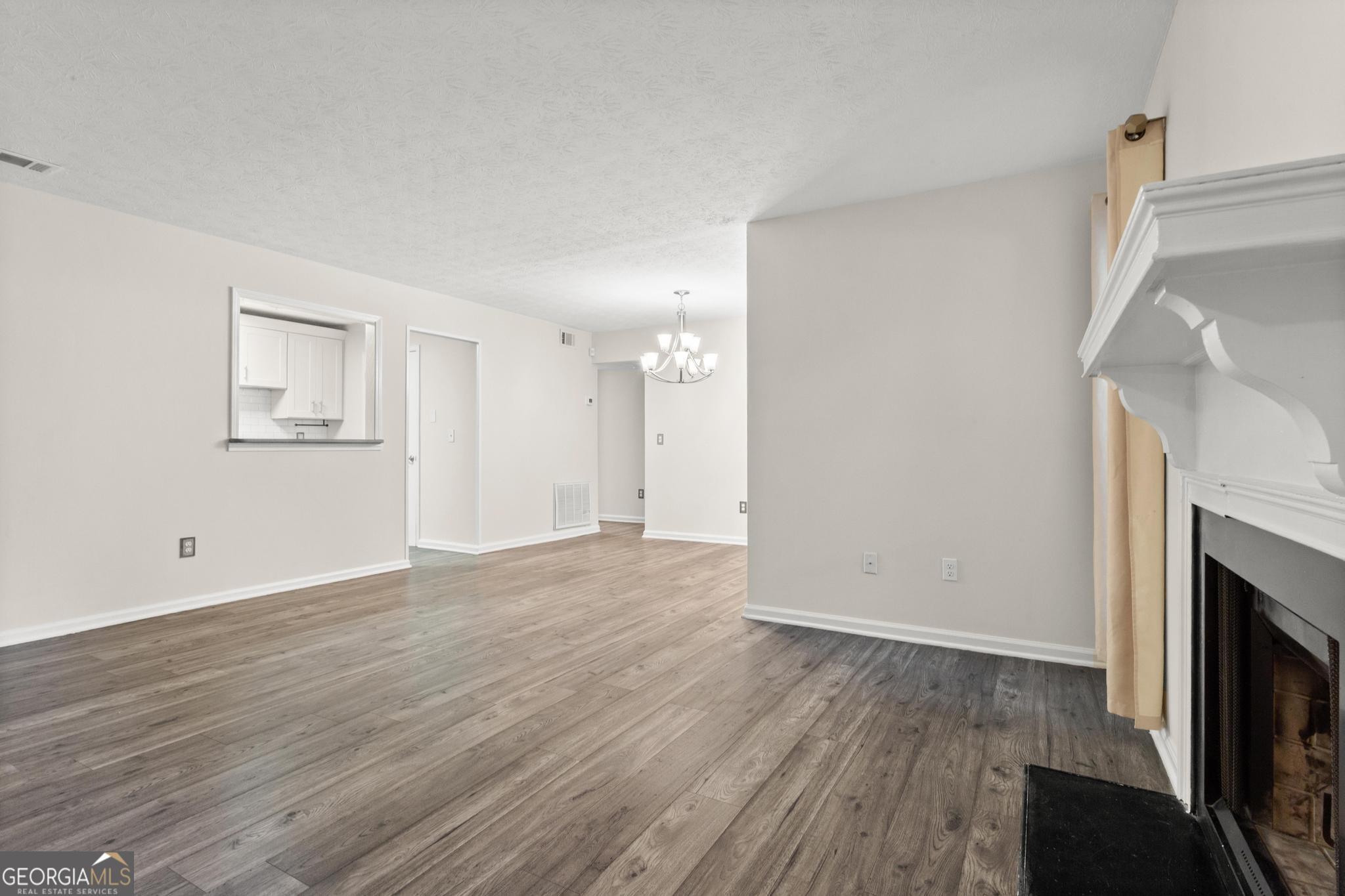 3991 Woodridge Way